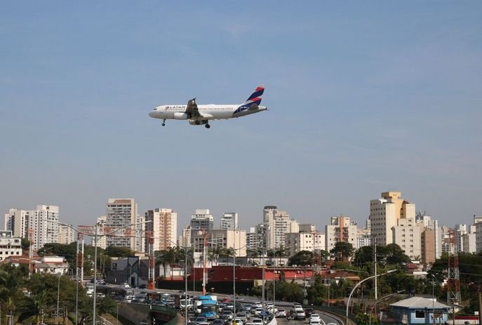 csm aviao malha aerea rovena rosa agencia brasil ad0ae637d0