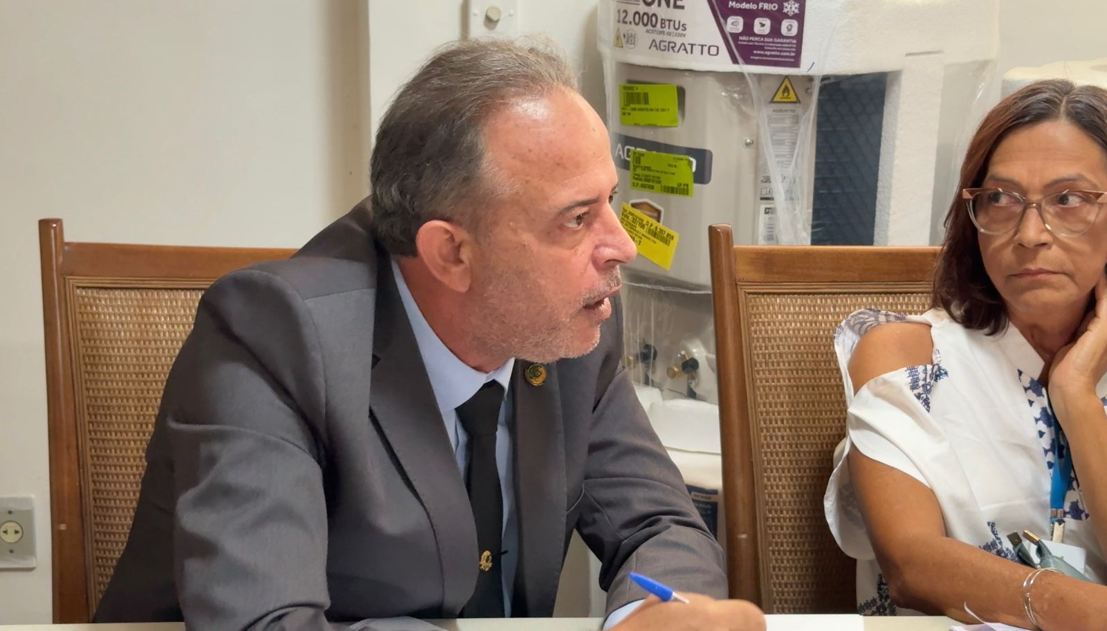 Anderson Pila cobra Prefeitura e critica atuação do Ministério Público na crise da saúde de Campina Grande