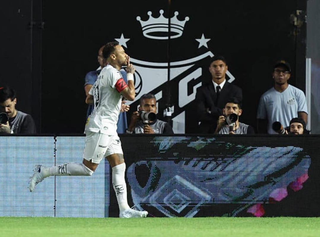 Neymar decide e Santos vence Vasco na Vila Belmiro pelo Brasileirão