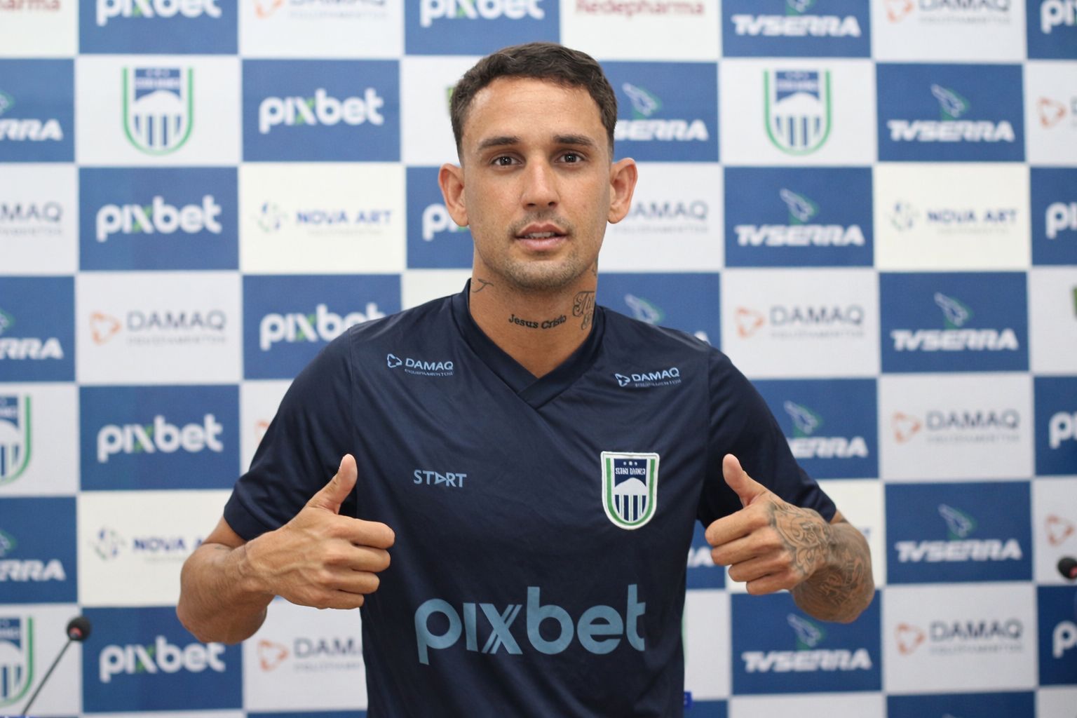 Serra Branca anuncia zagueiro Arlan Barros para decisão do Campeonato Paraibano