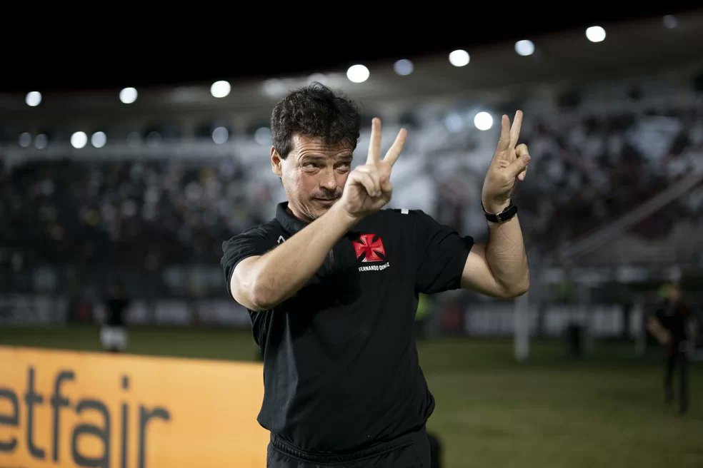 Fernando Diniz é o novo técnico do Corinthians