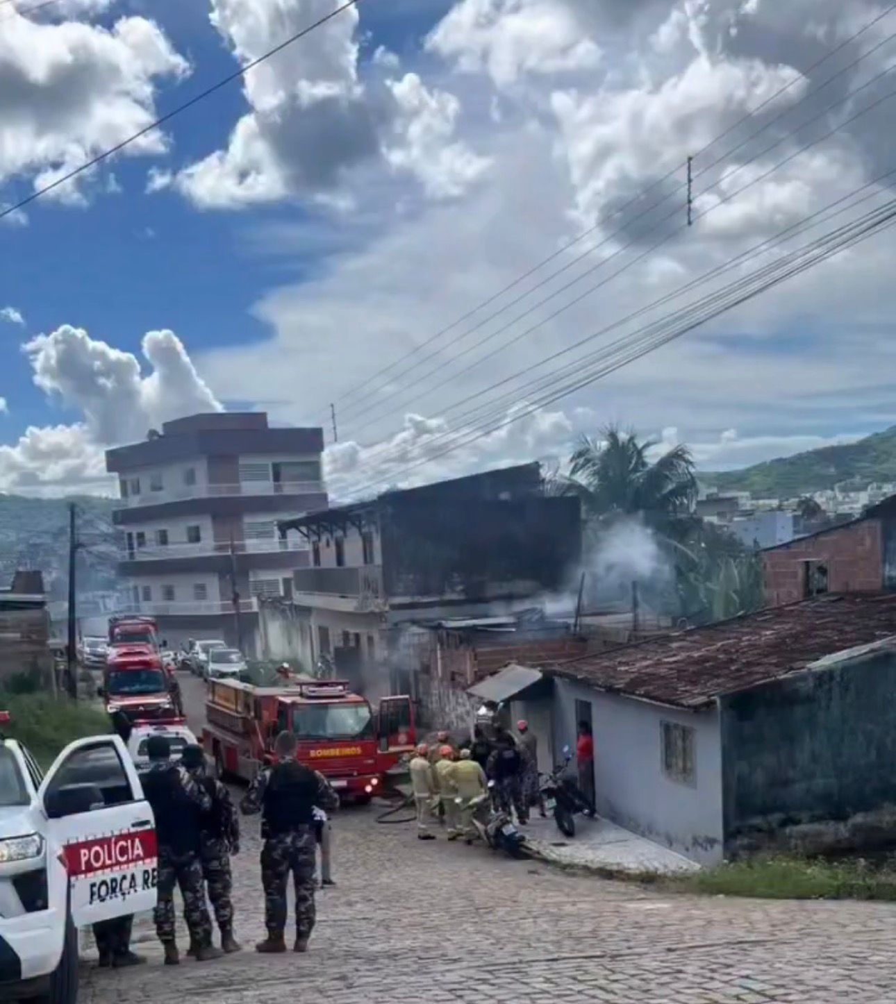 Explosão é causada por fabricação de fogos clandestinos em Guarabira Explosão é causada por fabricação de fogos clandestinos em Guarabira