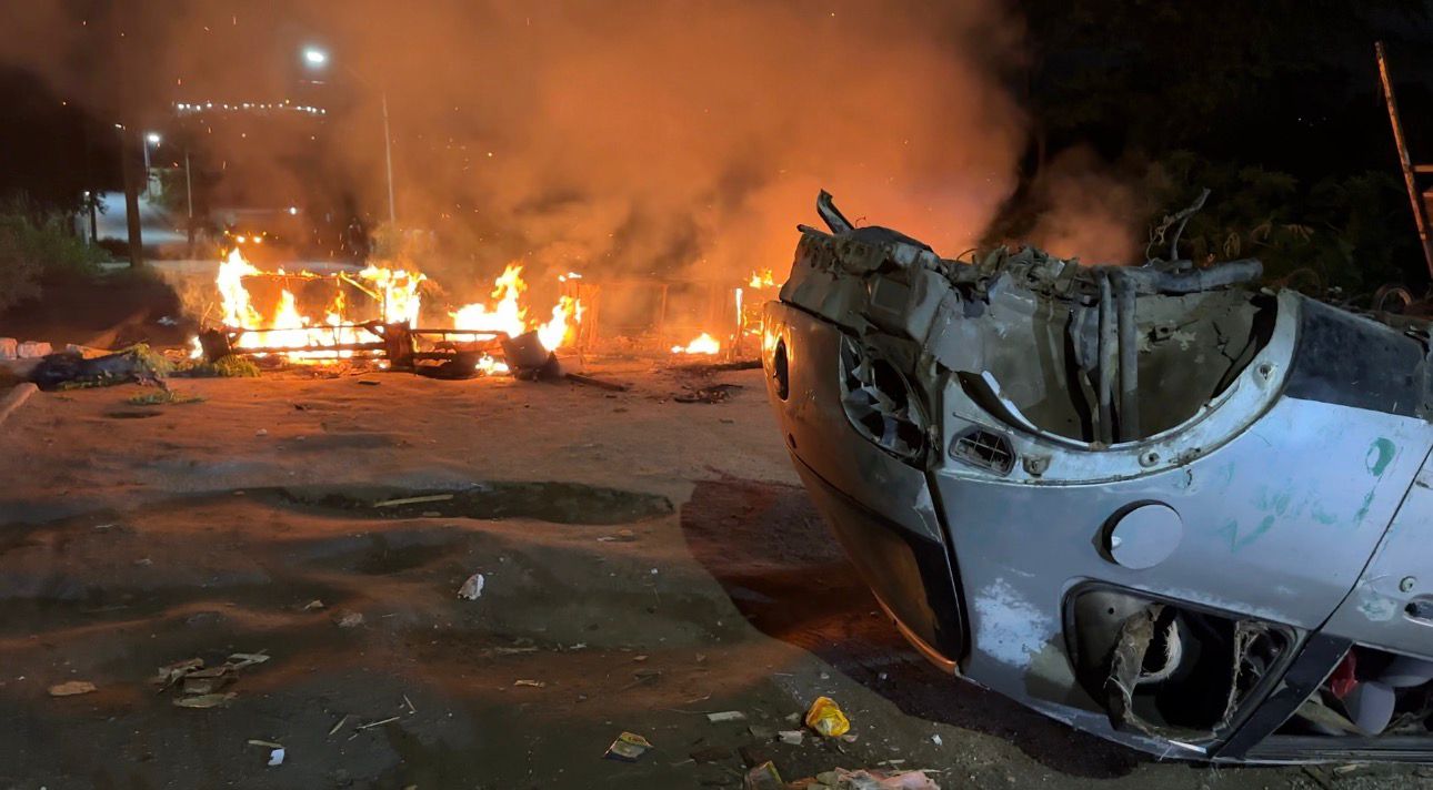 Após protestos no Araxá, STTP diz que novas lombadas serão instaladas no local Após protestos no Araxá, STTP diz que novas lombadas serão instaladas no local
