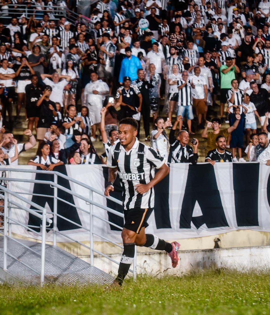 Treze vence o Decisão-PE por 2×0 pela Série D Treze vence o Decisão-PE por 2×0 pela Série D