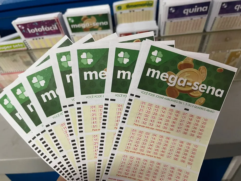 Duas apostas dividem prêmio de R$ 336 milhões da Mega-Sena de 30 anos Duas apostas dividem prêmio de R$ 336 milhões da Mega-Sena de 30 anos