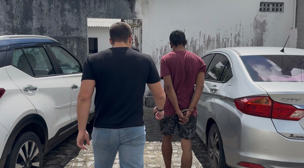 Suspeito de arrombar e furtar loja de roupas é preso na Feira Central de Campina Grande