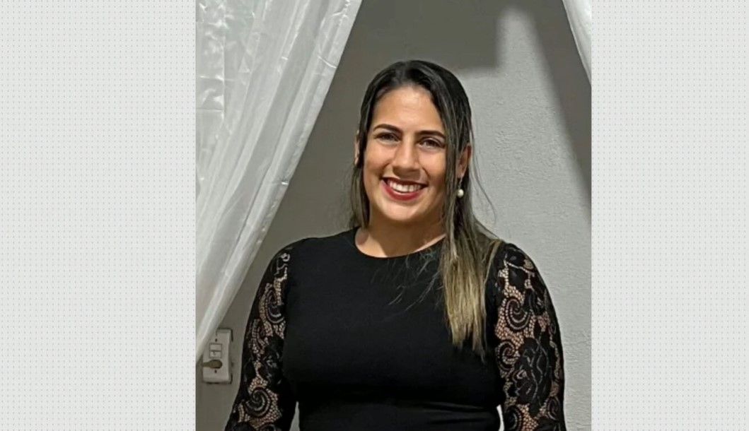 Mulher morre e motorista de app fica ferido após colisão entre moto e caminhão em João Pessoa