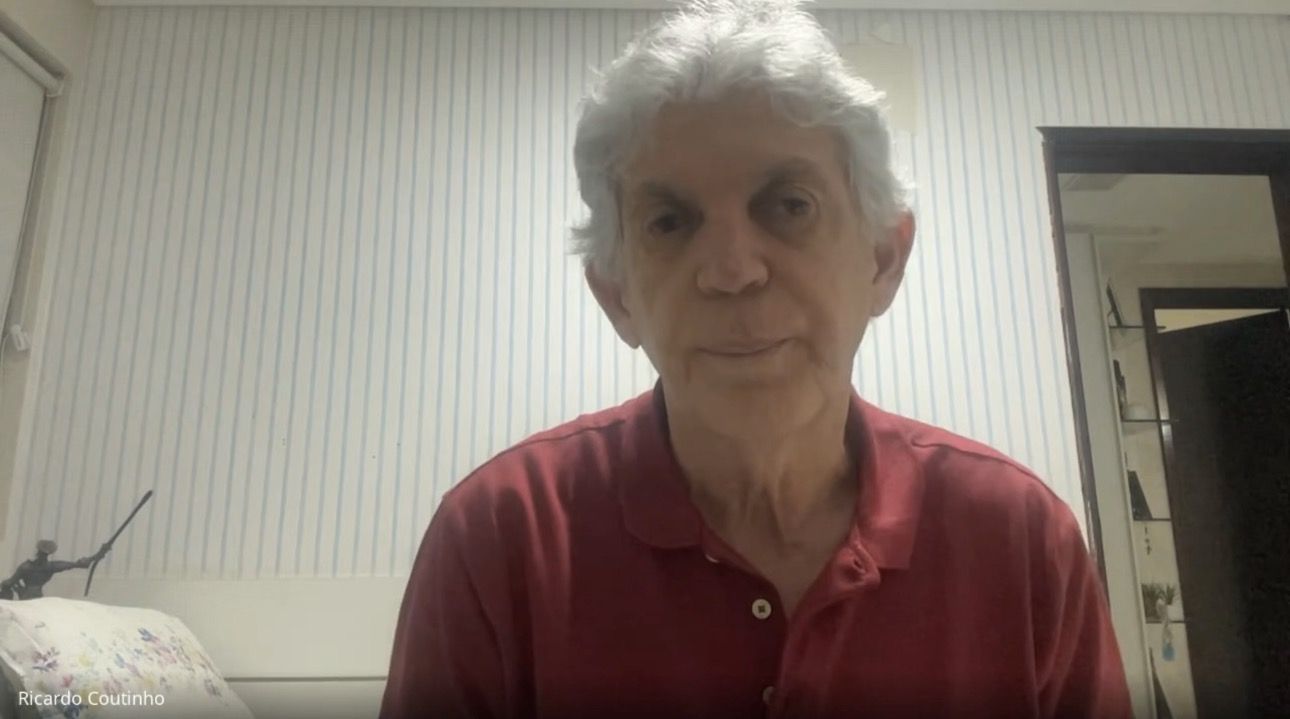Ricardo Coutinho apoia Veneziano ao Senado e mantém indefinição sobre disputa ao Governo da Paraíba Ricardo Coutinho apoia Veneziano ao Senado e mantém indefinição sobre disputa ao Governo da Paraíba