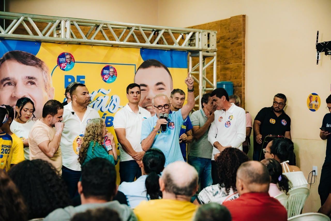 Cícero Lucena reforça compromisso com esporte e juventude durante plenária no Mutirão Cícero Lucena reforça compromisso com esporte e juventude durante plenária no Mutirão