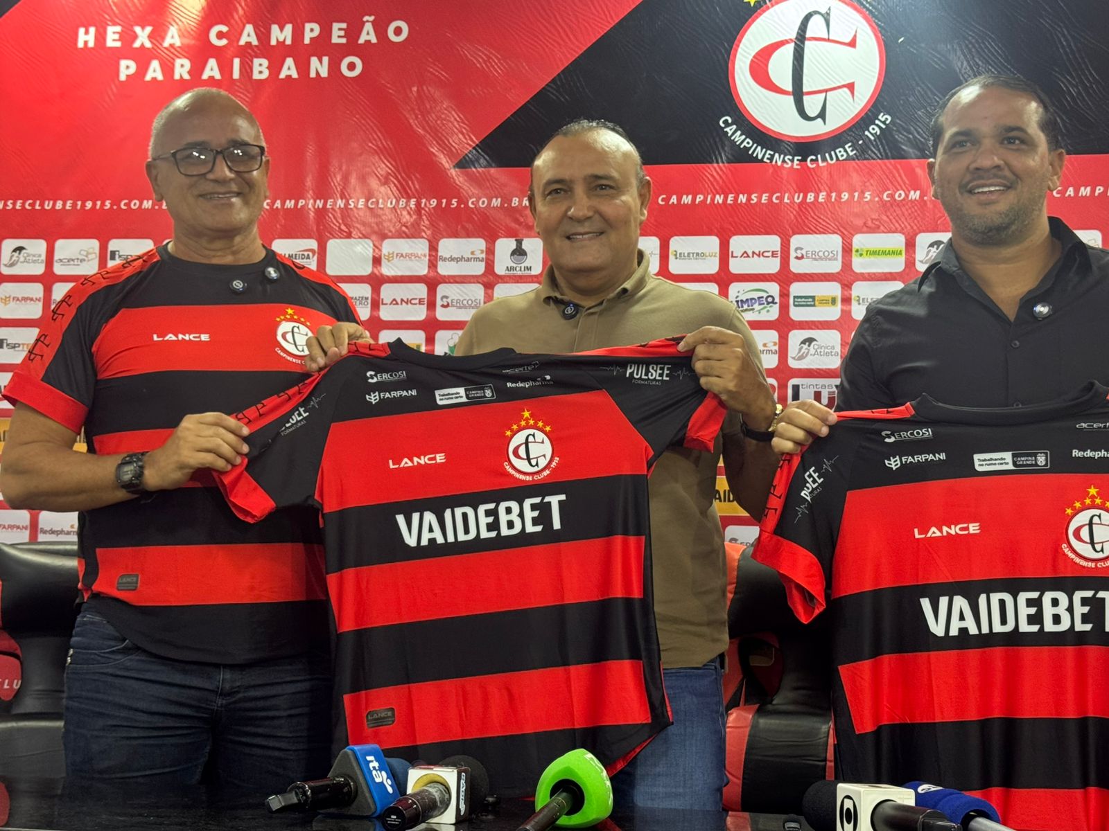 Campinense apresenta sua nova Comissão Técnica de olho na temporada 2026/27 Campinense apresenta sua nova Comissão Técnica de olho na temporada 2026/27