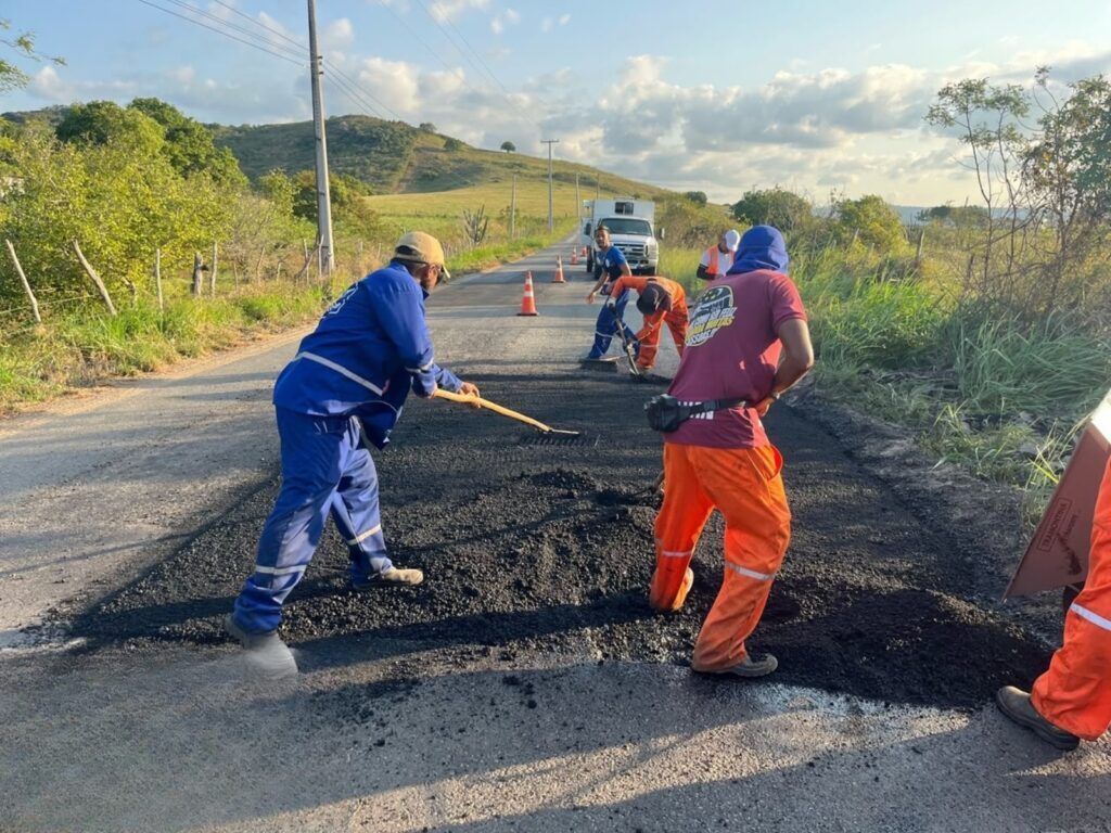 Trégua de chuvas acelera recuperação de rodovias estaduais no Brejo, Litoral e Vale do Paraíba