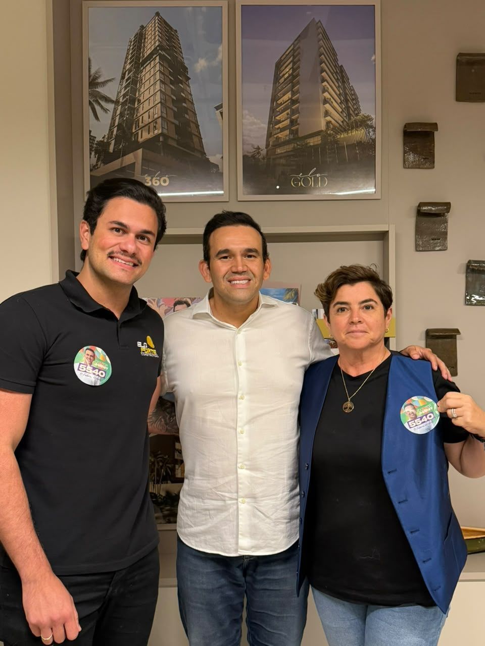 Doutor Jhony ganha apoio de Ana Goldfarb e amplia força da candidatura no Sertão Doutor Jhony ganha apoio de Ana Goldfarb e amplia força da candidatura no Sertão