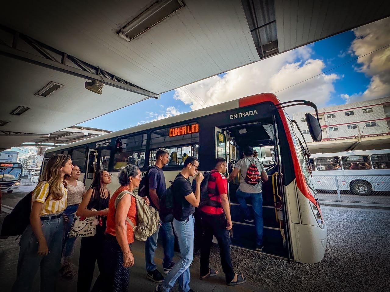 Campina Grande terá passe livre no transporte público durante o primeiro turno das eleições Campina Grande terá passe livre no transporte público durante o primeiro turno das eleições