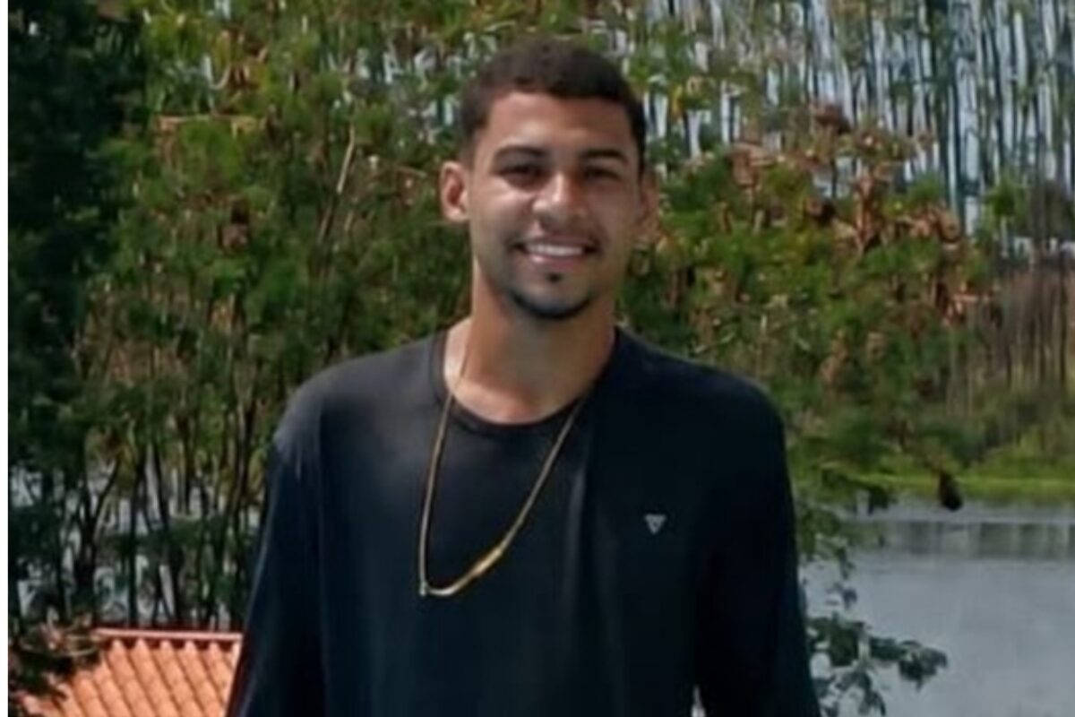 Perícia afirma que motoboy encontrado morto em João Pessoa foi esfaqueado mais de 50 vezes