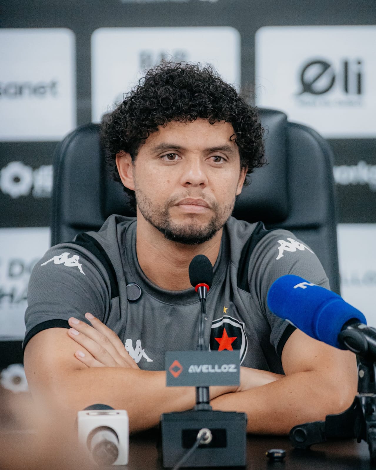 Victor Ferraz não descarta assumir o comando técnico do Botafogo-PB de maneira defintiva Victor Ferraz não descarta assumir o comando técnico do Botafogo-PB de maneira defintiva
